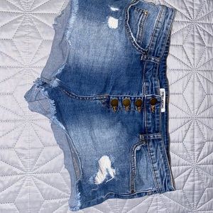 Billabong women shorts